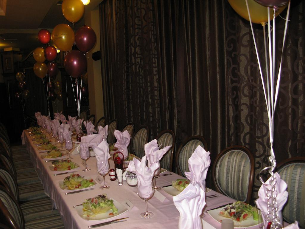 Hotel Chinar Hisarya Dış mekan fotoğraf