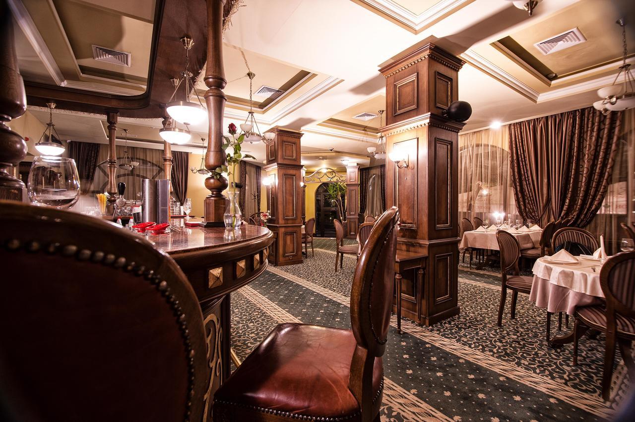 Hotel Chinar Hisarya Dış mekan fotoğraf
