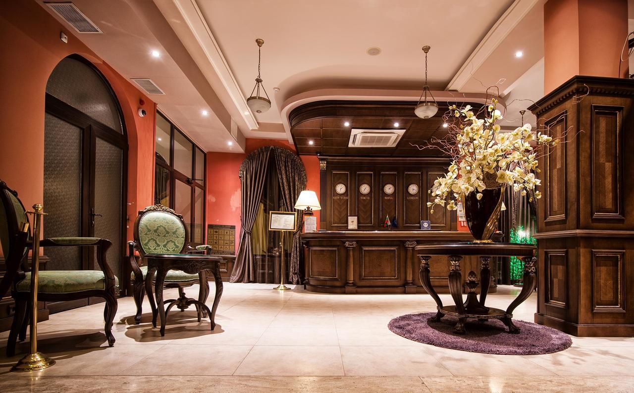 Hotel Chinar Hisarya Dış mekan fotoğraf